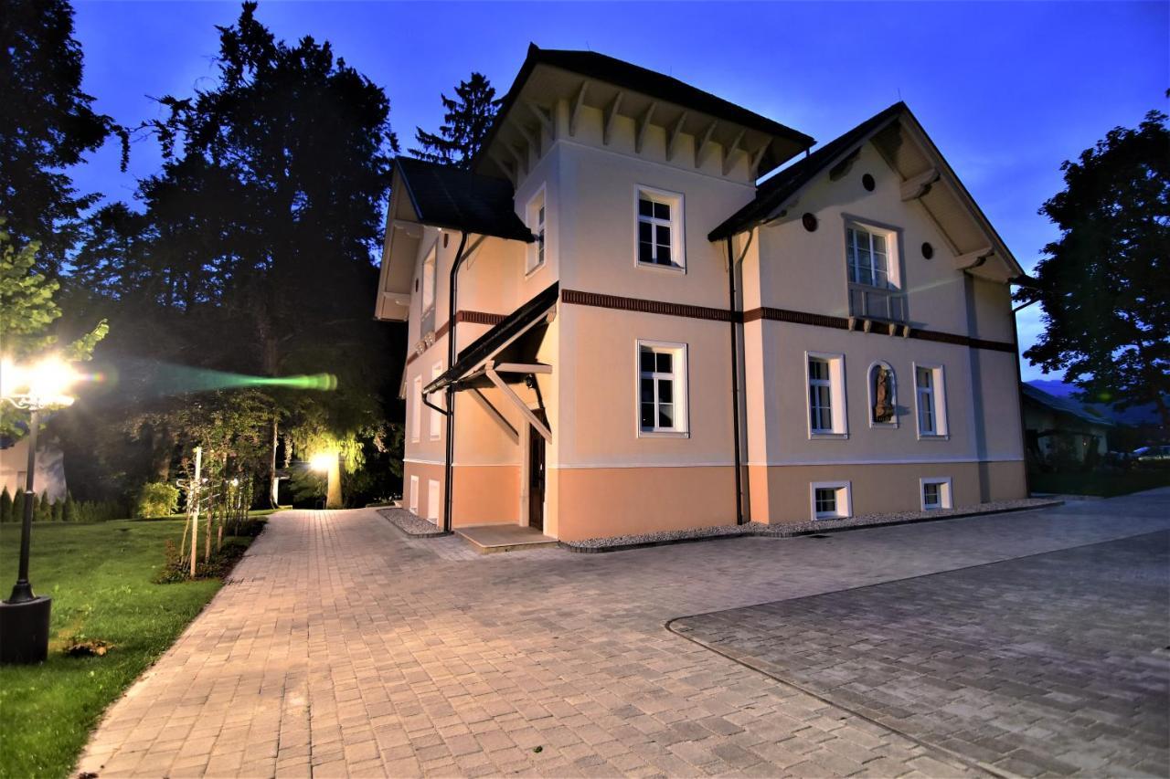 Vila Kljuce Apartments 블레드 외부 사진